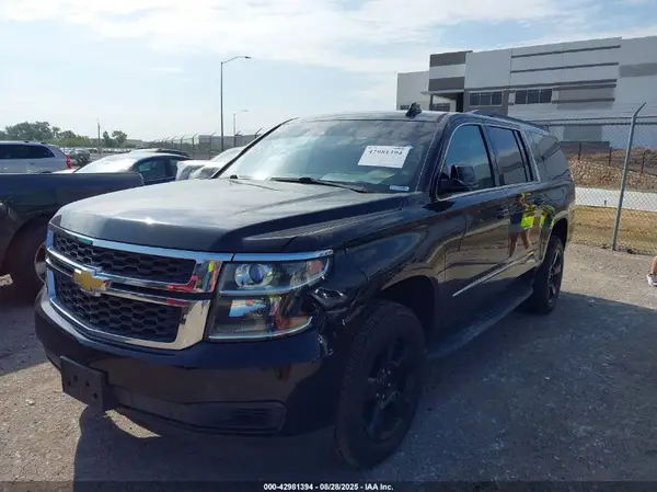 1GNSCHKC8GR121622 2016 CHEVROLET SUBURBAN - Image 2