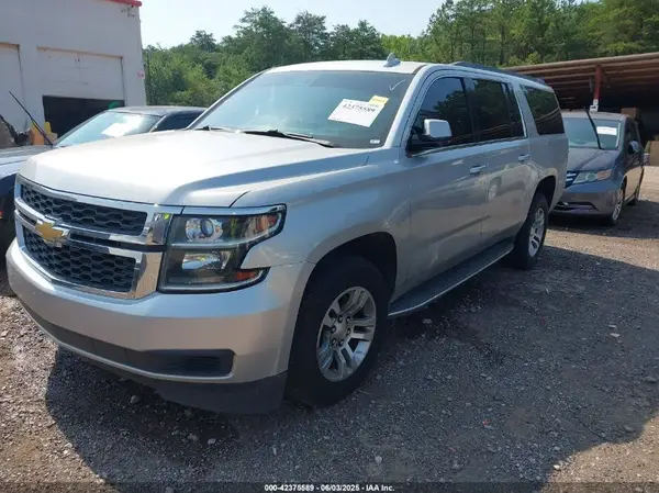 1GNSCHKC8GR138646 2016 CHEVROLET SUBURBAN - Image 2
