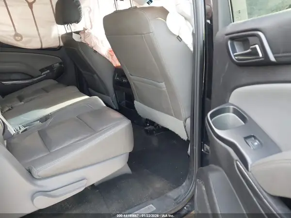 1GNSCHKC8GR310867 2016 CHEVROLET SUBURBAN - Image 8