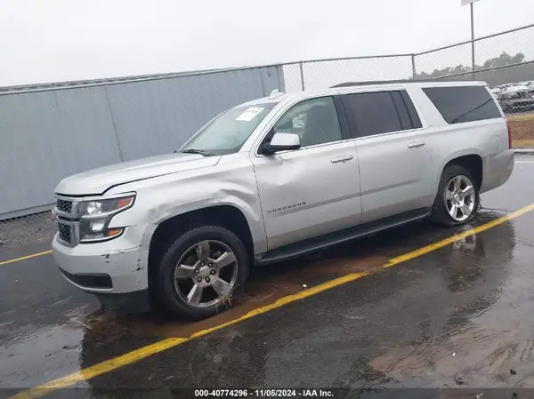 1GNSCHKC8GR369255 2016 CHEVROLET SUBURBAN - Image 2