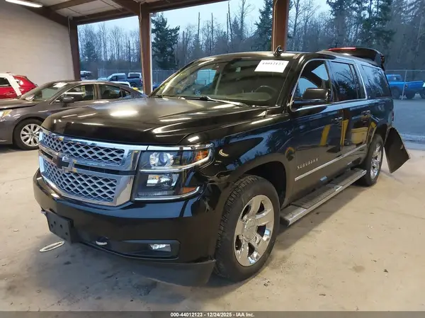 1GNSCHKC8GR471509 2016 CHEVROLET SUBURBAN - Image 2