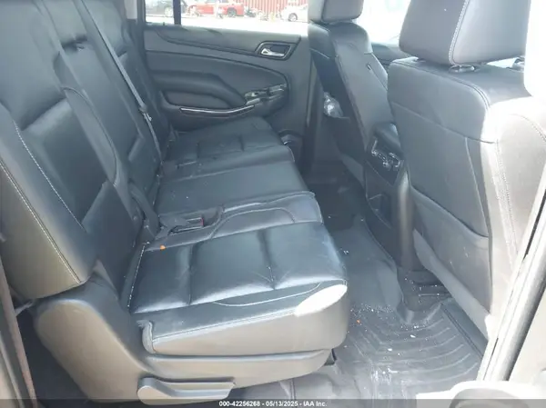 1GNSCHKC8HR115353 2017 CHEVROLET SUBURBAN - Image 8
