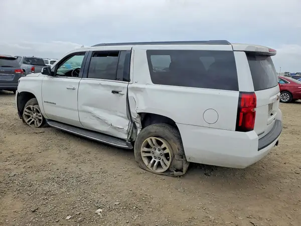1GNSCHKC8HR161927 2017 CHEVROLET SUBURBAN - Image 2