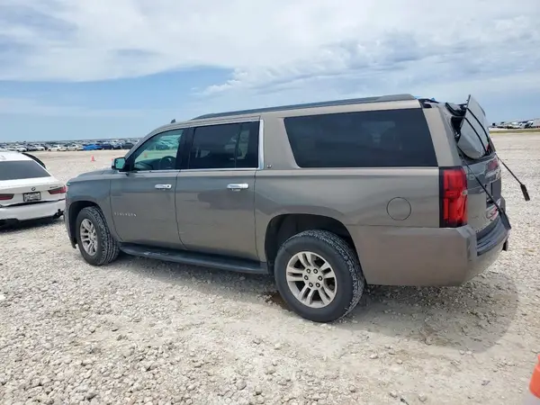 1GNSCHKC8HR183149 2017 CHEVROLET SUBURBAN - Image 2
