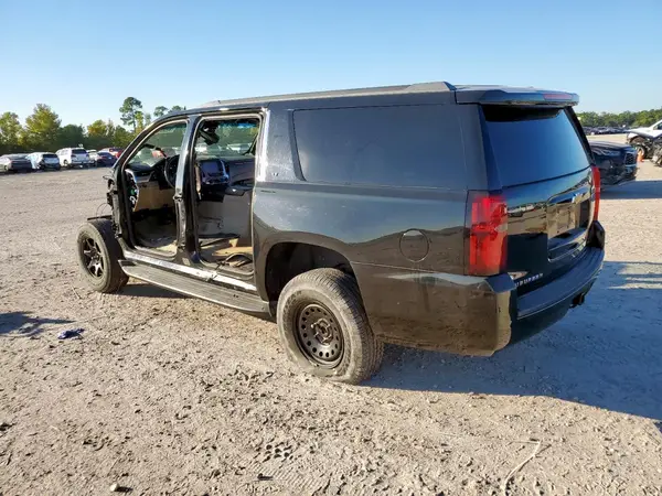 1GNSCHKC8HR252082 2017 CHEVROLET SUBURBAN - Image 2