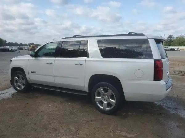 1GNSCHKC8HR330084 2017 CHEVROLET SUBURBAN - Image 2