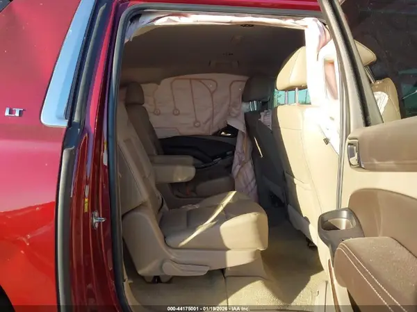 1GNSCHKC8JR212803 2018 CHEVROLET SUBURBAN - Image 8