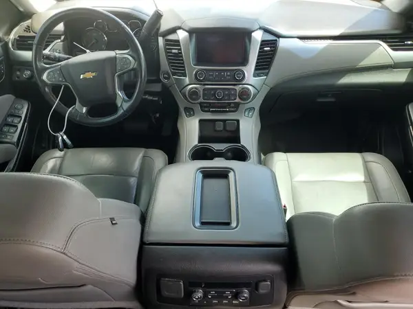 1GNSCHKC8JR265680 2018 CHEVROLET SUBURBAN - Image 8