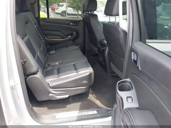 1GNSCHKC8JR349384 2018 CHEVROLET SUBURBAN - Image 8