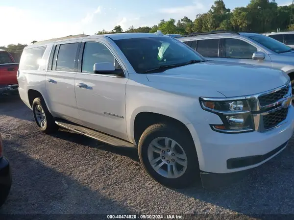 1GNSCHKC8JR358781 2018 CHEVROLET SUBURBAN - Image 1