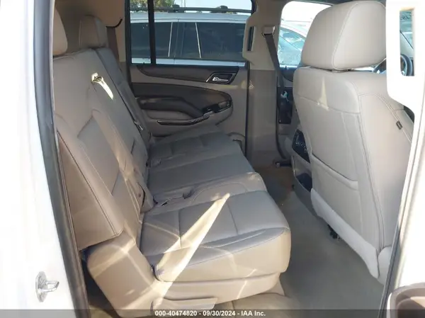 1GNSCHKC8JR358781 2018 CHEVROLET SUBURBAN - Image 8