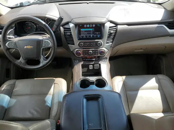 1GNSCHKC8JR371014 2018 CHEVROLET SUBURBAN - Image 8