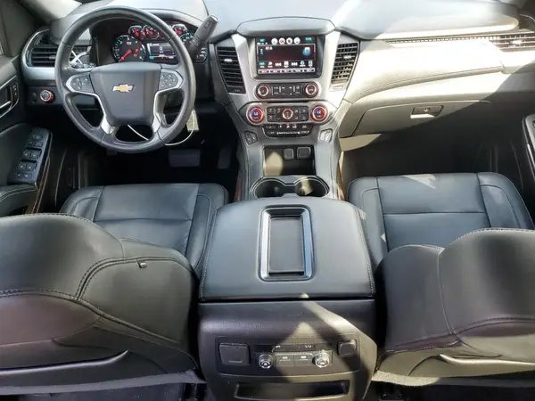 1GNSCHKC8JR395216 2018 CHEVROLET SUBURBAN - Image 8