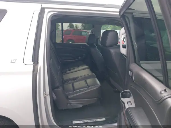 1GNSCHKC8KR163068 2019 CHEVROLET SUBURBAN - Image 8