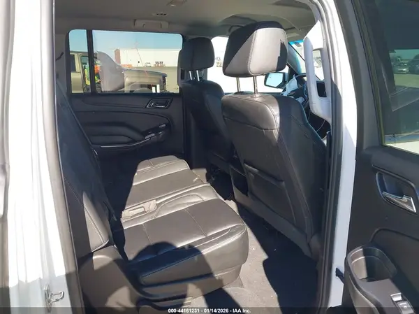 1GNSCHKC8KR346230 2019 CHEVROLET SUBURBAN - Image 8