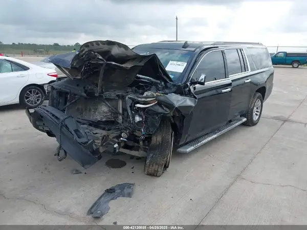 1GNSCHKC9GR138106 2016 CHEVROLET SUBURBAN - Image 2