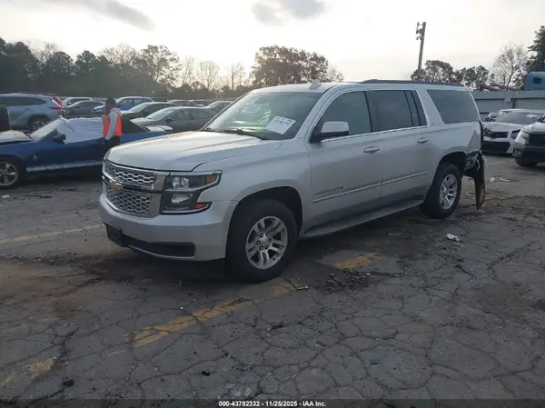 1GNSCHKC9GR235659 2016 CHEVROLET SUBURBAN - Image 2