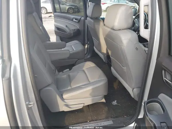 1GNSCHKC9GR235659 2016 CHEVROLET SUBURBAN - Image 8