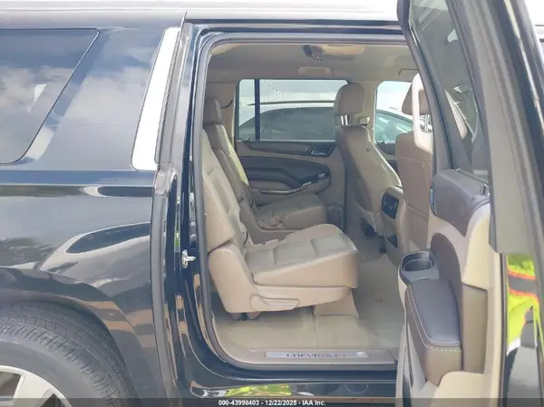 1GNSCHKC9GR286918 2016 CHEVROLET SUBURBAN - Image 8