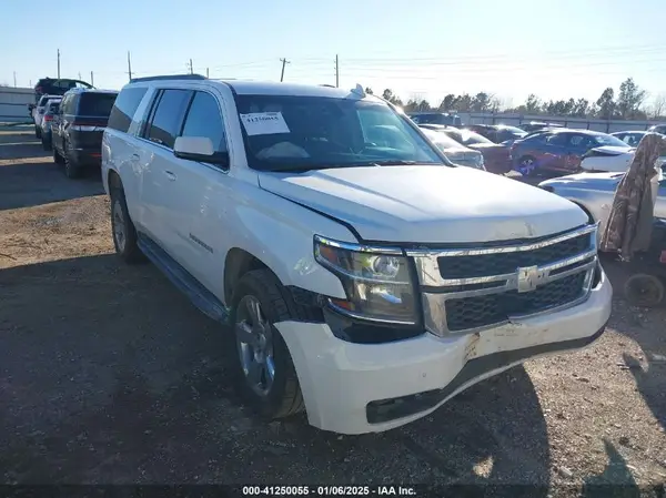 1GNSCHKC9GR347569 2016 CHEVROLET SUBURBAN - Image 1