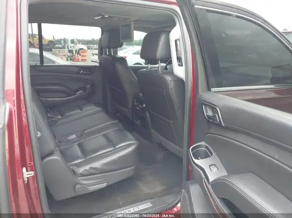 1GNSCHKC9GR395685 2016 CHEVROLET SUBURBAN - Image 8