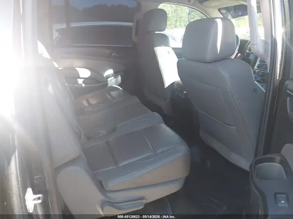 1GNSCHKC9HR114633 2017 CHEVROLET SUBURBAN - Image 8