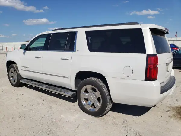 1GNSCHKC9HR126099 2017 CHEVROLET SUBURBAN - Image 2