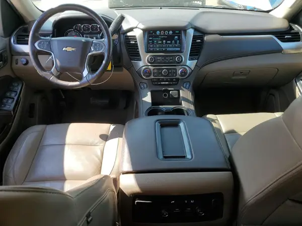 1GNSCHKC9HR164139 2017 CHEVROLET SUBURBAN - Image 8