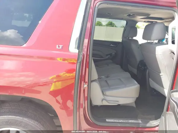 1GNSCHKC9HR215610 2017 CHEVROLET SUBURBAN - Image 8