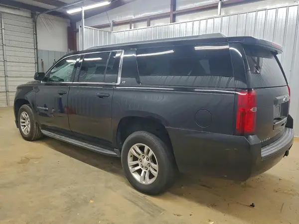 1GNSCHKC9HR223786 2017 CHEVROLET SUBURBAN - Image 2