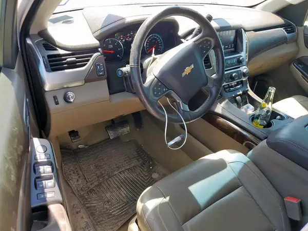 1GNSCHKC9HR391072 2017 CHEVROLET SUBURBAN - Image 8