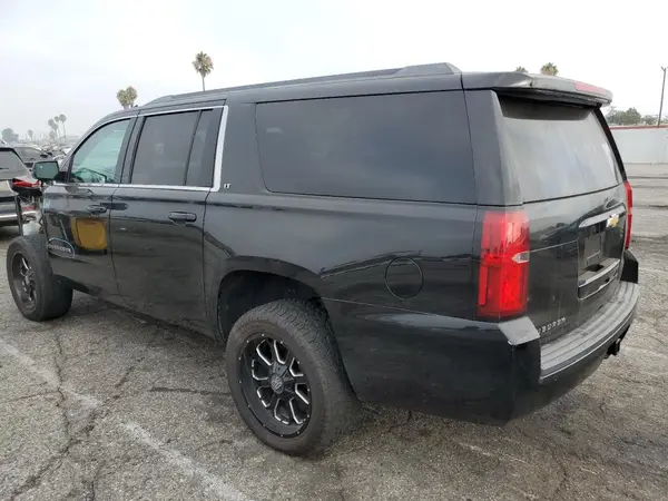 1GNSCHKC9JR118672 2018 CHEVROLET SUBURBAN - Image 2