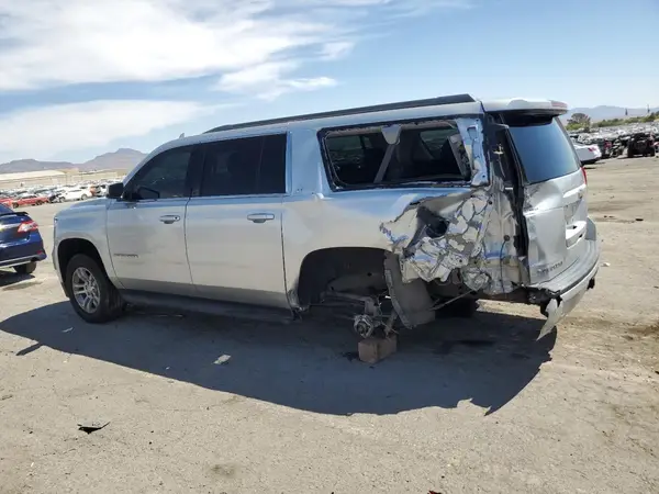 1GNSCHKC9JR273609 2018 CHEVROLET SUBURBAN - Image 2