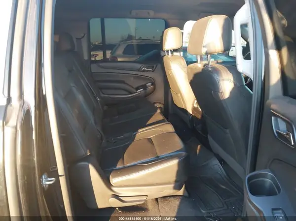 1GNSCHKC9KR186018 2019 CHEVROLET SUBURBAN - Image 8