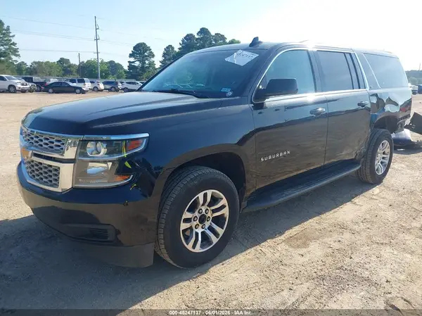 1GNSCHKC9KR207997 2019 CHEVROLET SUBURBAN - Image 2