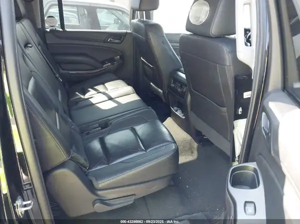 1GNSCHKC9KR375252 2019 CHEVROLET SUBURBAN - Image 8