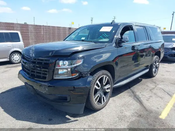 1GNSCHKC9LR128203 2020 CHEVROLET SUBURBAN - Image 2