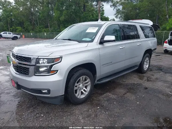 1GNSCHKCXGR111027 2016 CHEVROLET SUBURBAN - Image 2