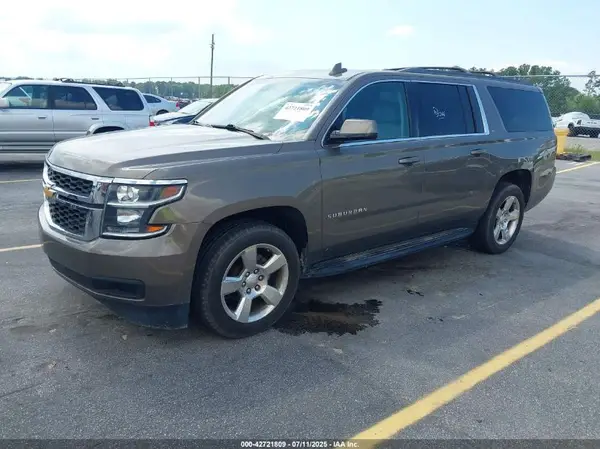 1GNSCHKCXGR346074 2016 CHEVROLET SUBURBAN - Image 2