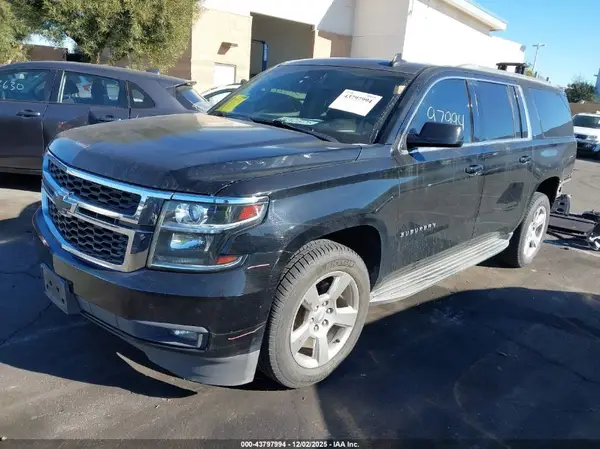 1GNSCHKCXGR476971 2016 CHEVROLET SUBURBAN - Image 2