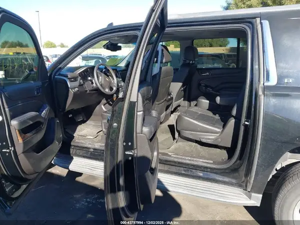 1GNSCHKCXGR476971 2016 CHEVROLET SUBURBAN - Image 8