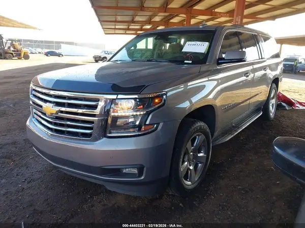 1GNSCHKCXHR211064 2017 CHEVROLET SUBURBAN - Image 2