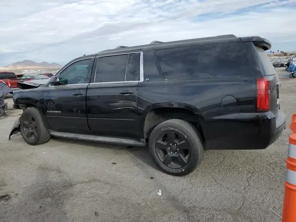 1GNSCHKCXHR233937 2017 CHEVROLET SUBURBAN - Image 2