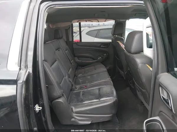 1GNSCHKCXJR123976 2018 CHEVROLET SUBURBAN - Image 8