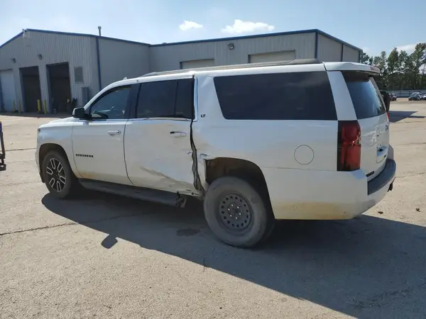 1GNSCHKCXJR137523 2018 CHEVROLET SUBURBAN - Image 2