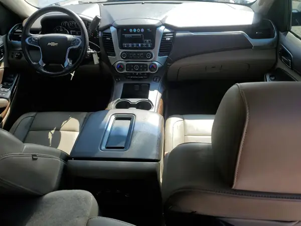 1GNSCHKCXJR137523 2018 CHEVROLET SUBURBAN - Image 8