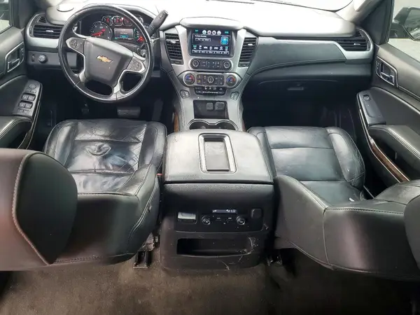 1GNSCHKCXJR143922 2018 CHEVROLET SUBURBAN - Image 8