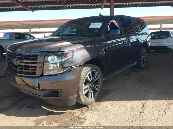 1GNSCHKCXJR201592 2018 CHEVROLET SUBURBAN - Image 2