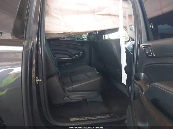 1GNSCHKCXJR201592 2018 CHEVROLET SUBURBAN - Image 8