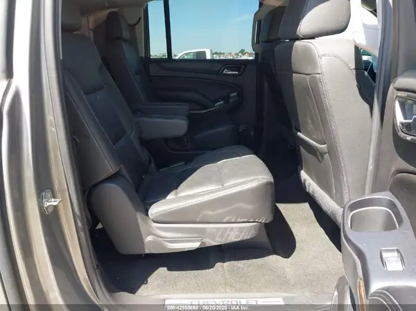 1GNSCHKCXJR303264 2018 CHEVROLET SUBURBAN - Image 8